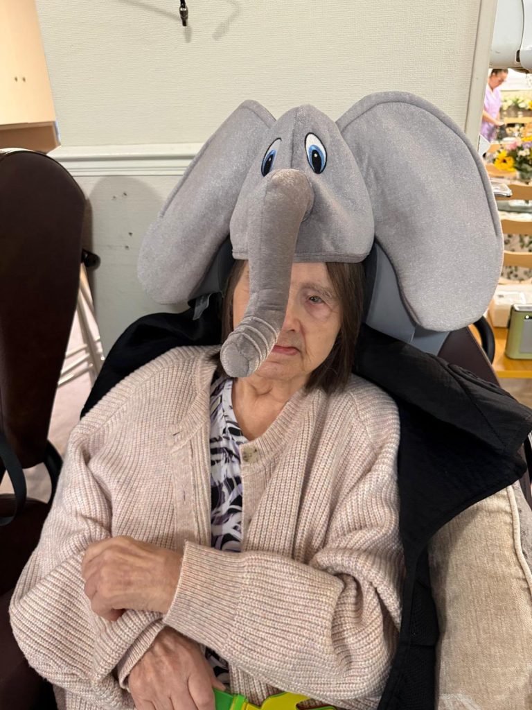 We all had a wonderful time enjoying a visit from Helen