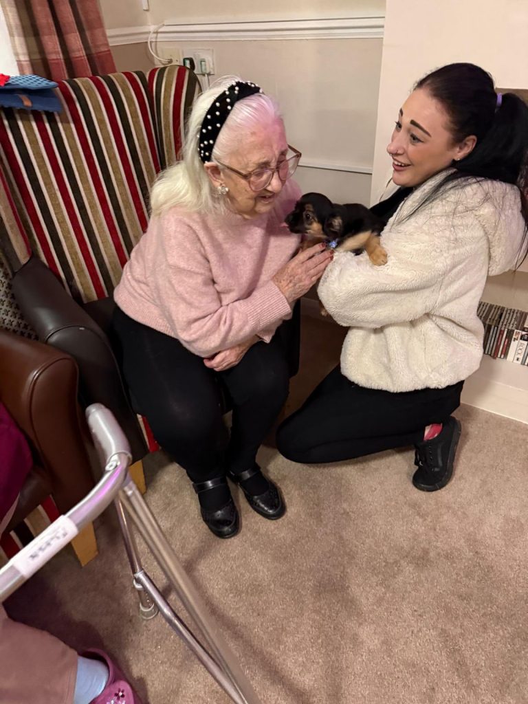 We Had a Cute Visit From Louise and Missy Her New Puppy 